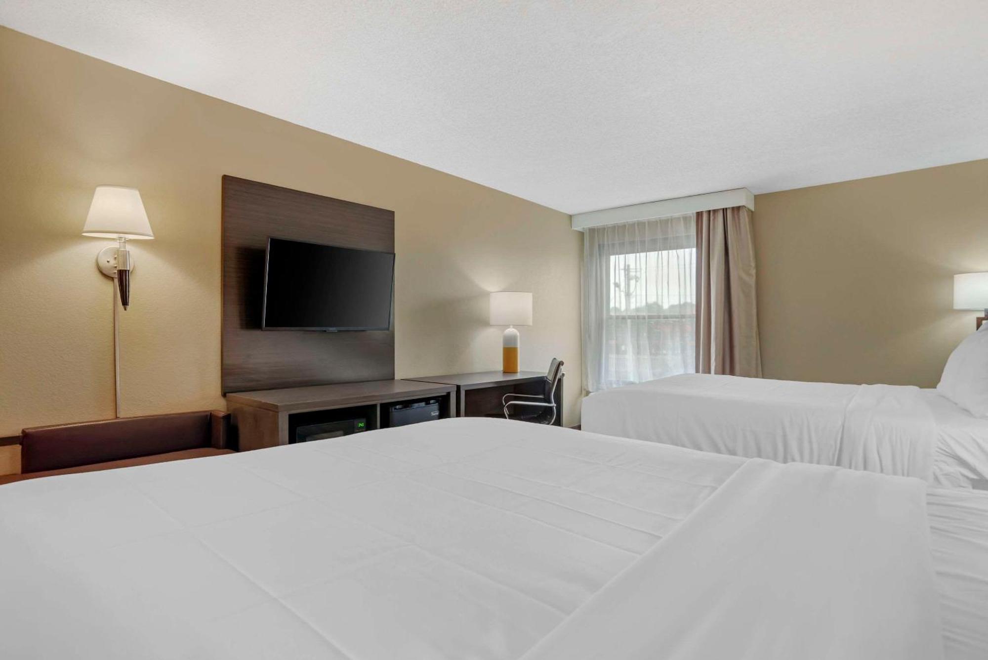 Comfort Inn Opelika - Auburn Exterior foto